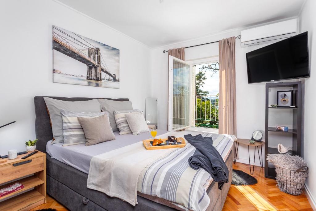 Premium apartment corner details